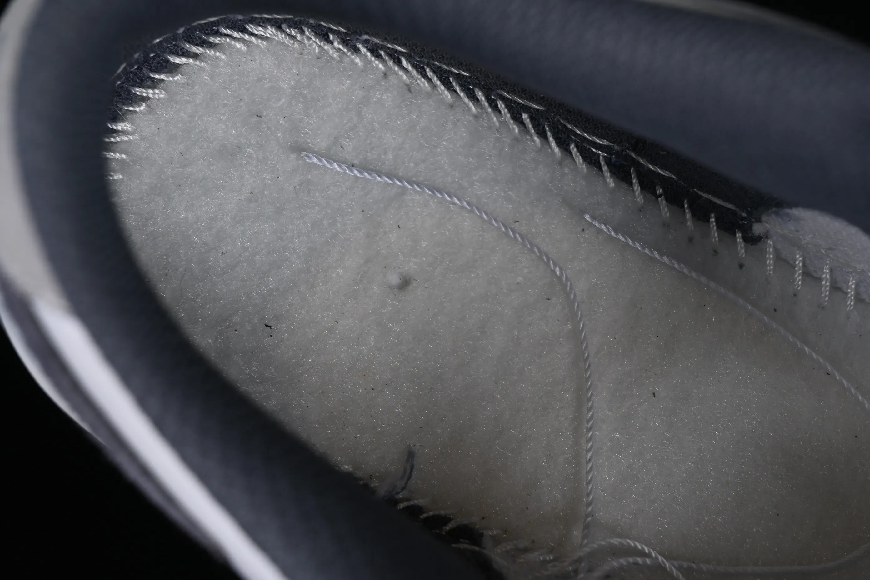 All Categories Nk SB Dunk Series Nk SB Dunk Low Low-top sneakers Nk Dunk Low "Light Carbon"​ Simple gray and white SB low-top casual sneakers FJ4188-100